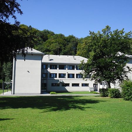 Vila J-Club De Knapzak / La Besace Bohan Exteriér fotografie